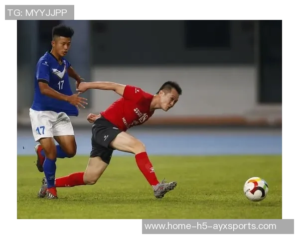 飓风队与拉普大学激战正酣谁能在这场较量中脱颖而出