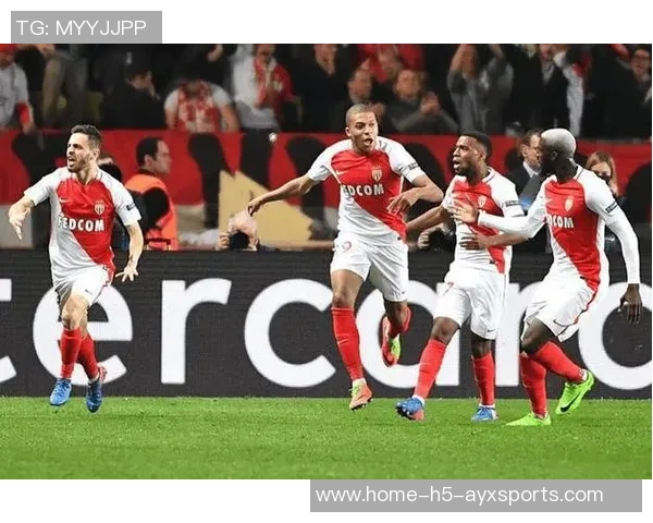 里昂与摩纳哥激战正酣赛季关键战役结果揭晓